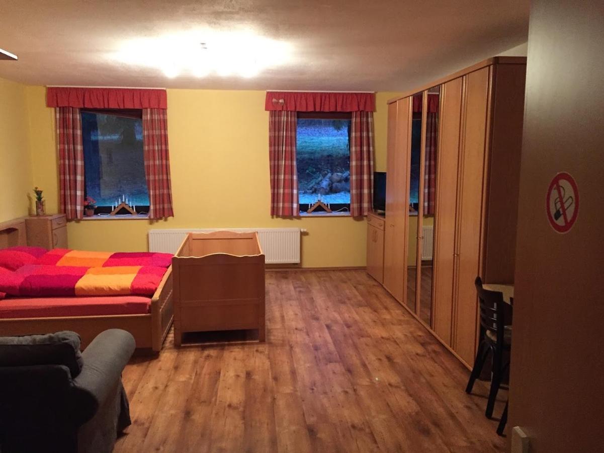 Pension Poehlbergblick Annaberg 外观 照片
